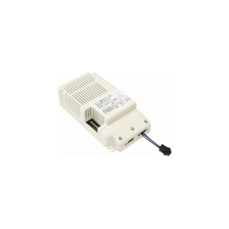 QUARKPRO LED - CONTROLADOR TRIOLED 50W 750mA